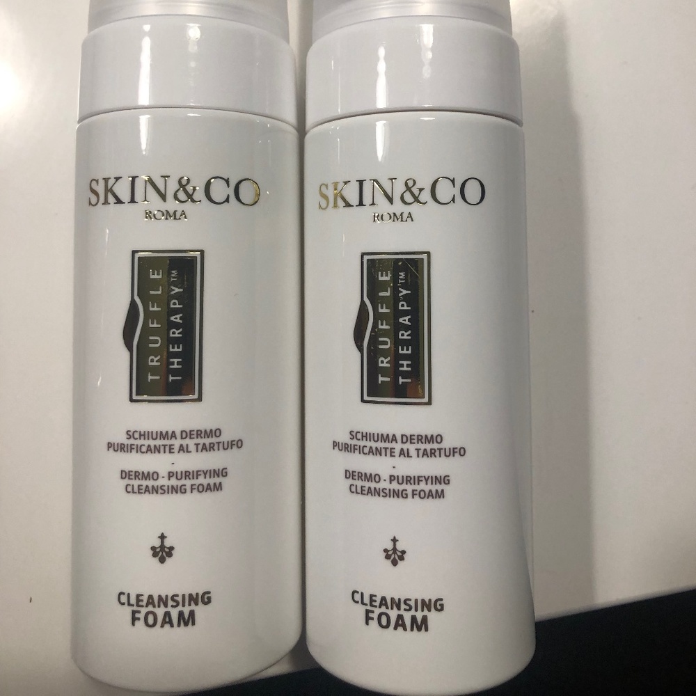 Skin & Co Truffle Therapy Cleansing Foam! 2 pack!